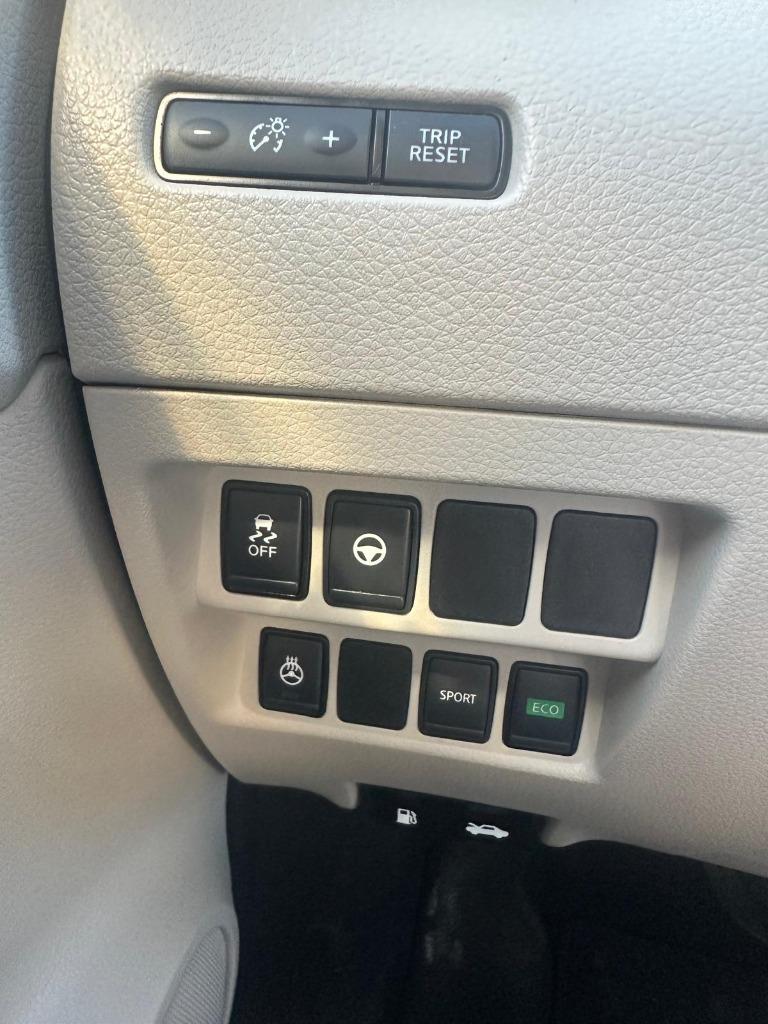 2020 Nissan Rogue - $18,900