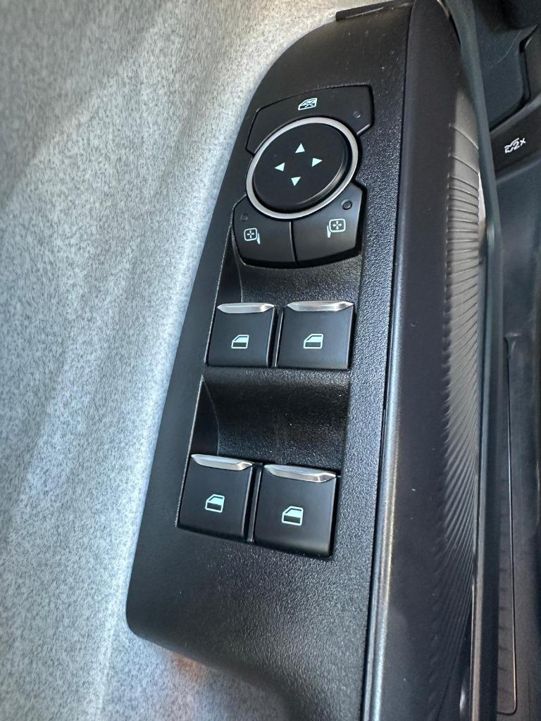 2025 Ford Maverick - $21,900