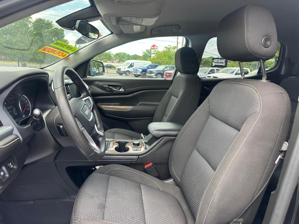 2023 GMC Acadia - $23,900