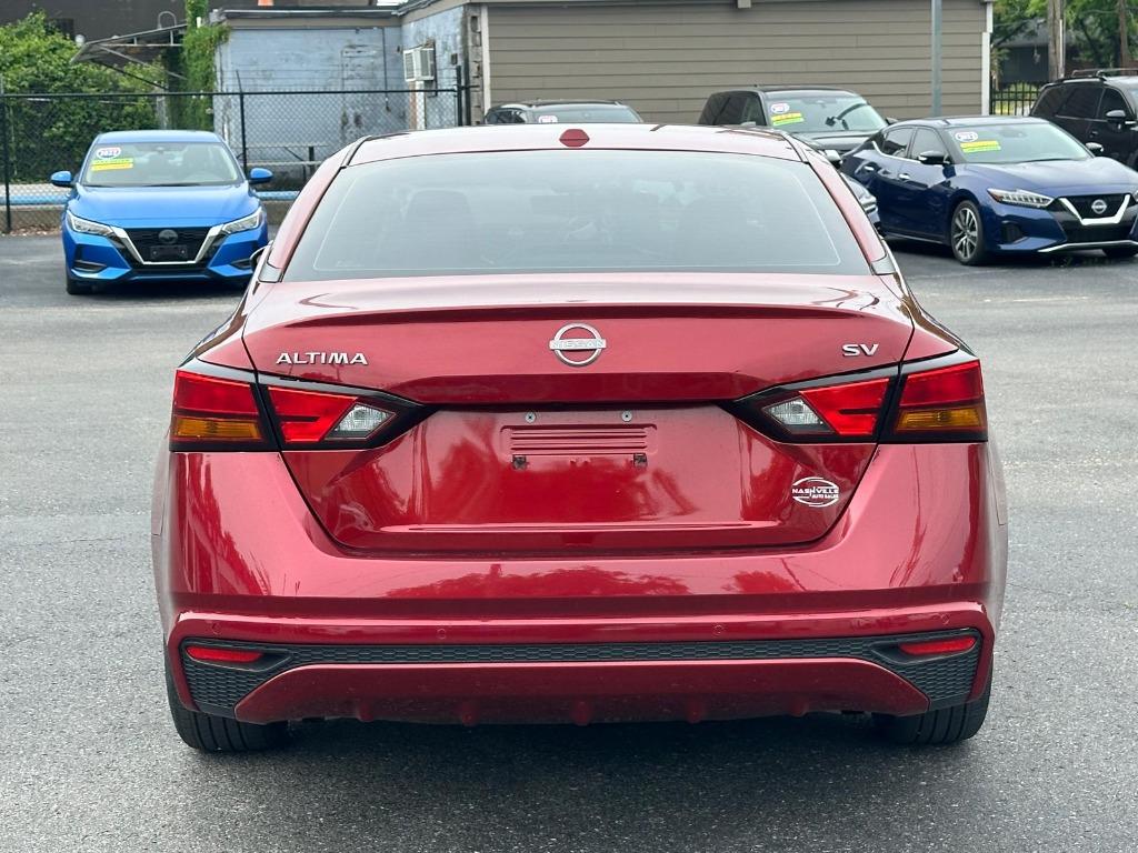 2023 Nissan Altima - $22,900