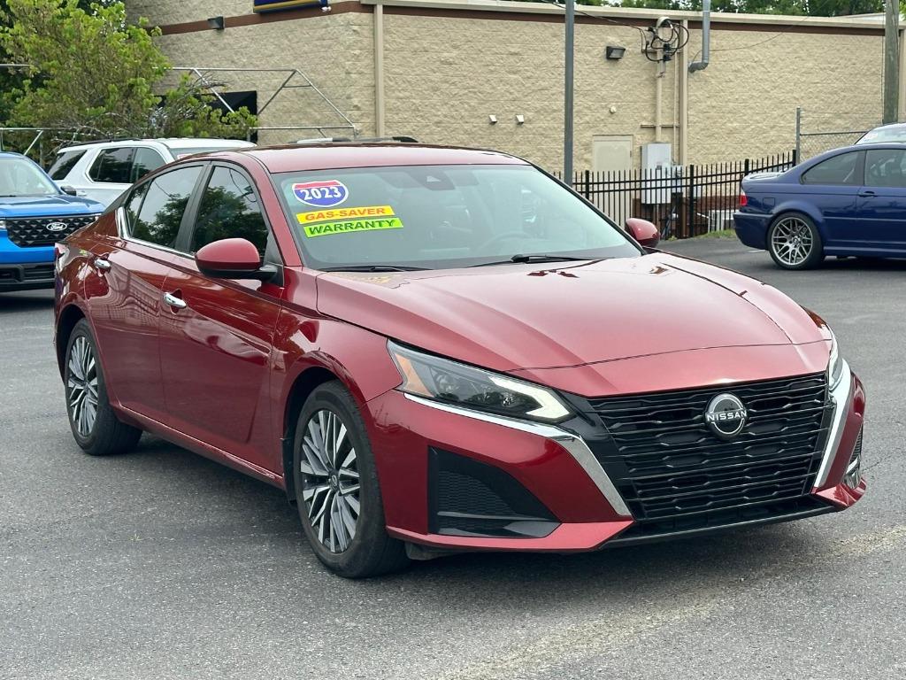 2023 Nissan Altima - $22,900