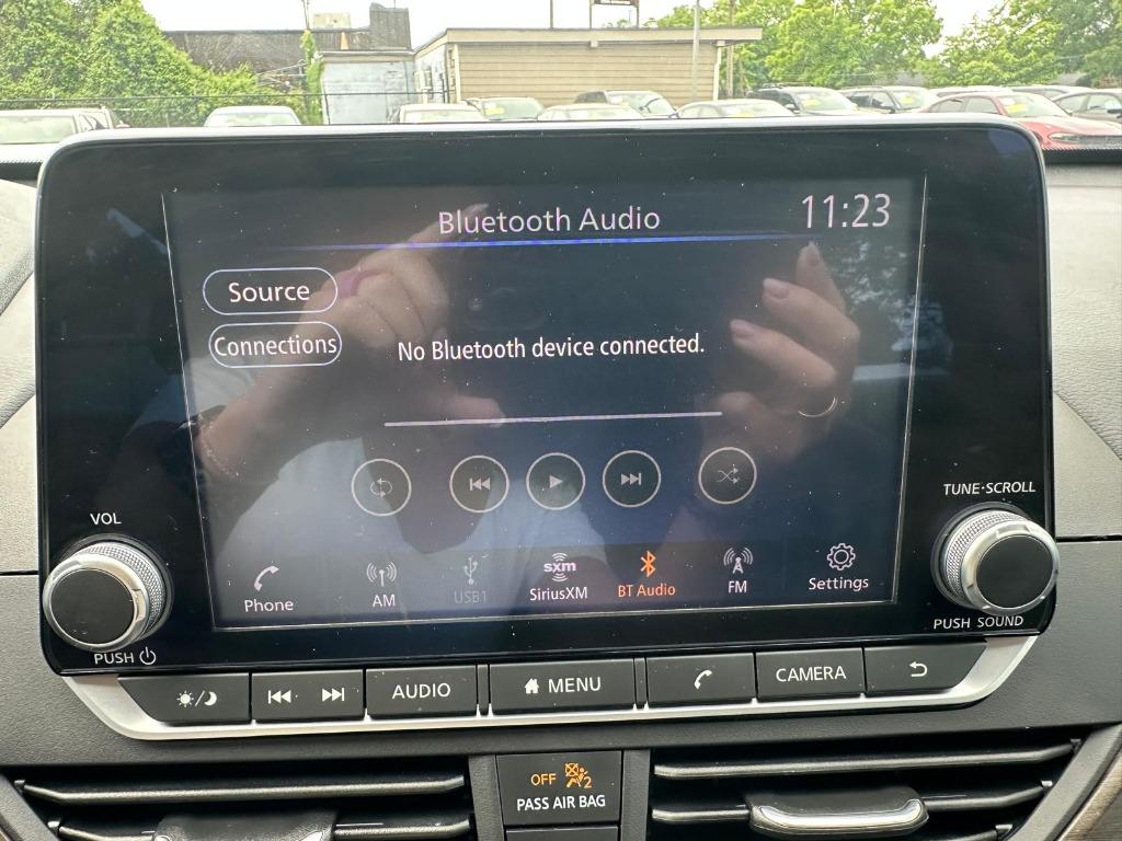 2023 Nissan Altima - $22,900