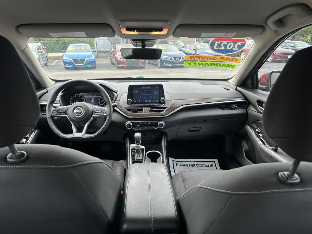 2023 Nissan Altima - $22,900