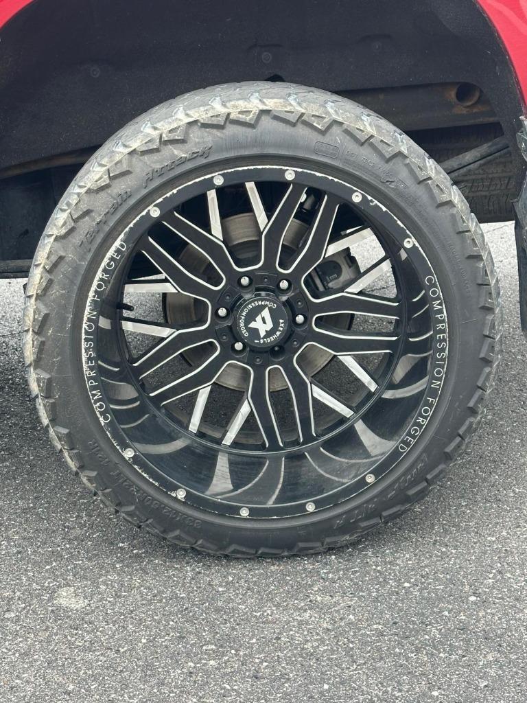 2019 Chevrolet Silverado - $29,900