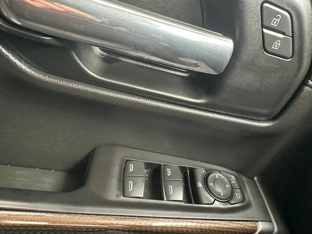 2019 Chevrolet Silverado - $29,900