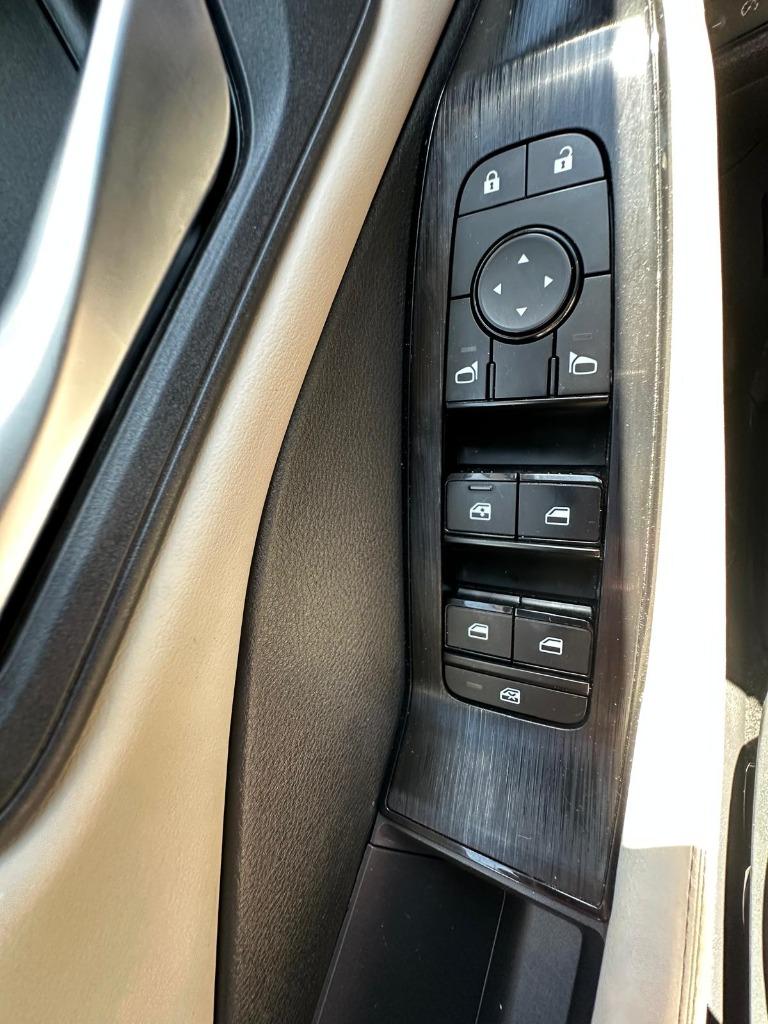 2023 Nissan Rogue - $21,900