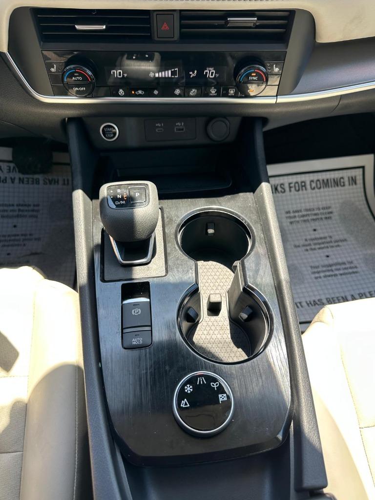 2023 Nissan Rogue - $21,900