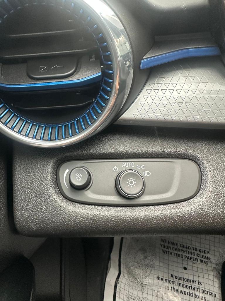 2025 Chevrolet Trax - $22,900