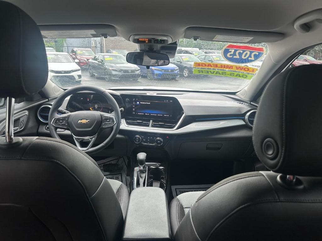2025 Chevrolet Trax - $22,900