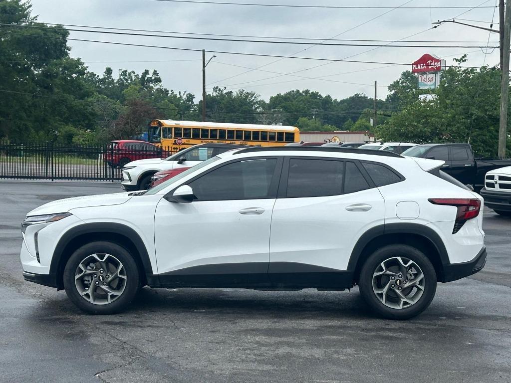 2025 Chevrolet Trax - $22,900