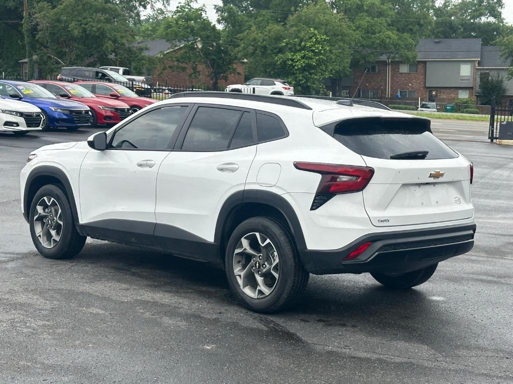 2025 Chevrolet Trax - $22,900