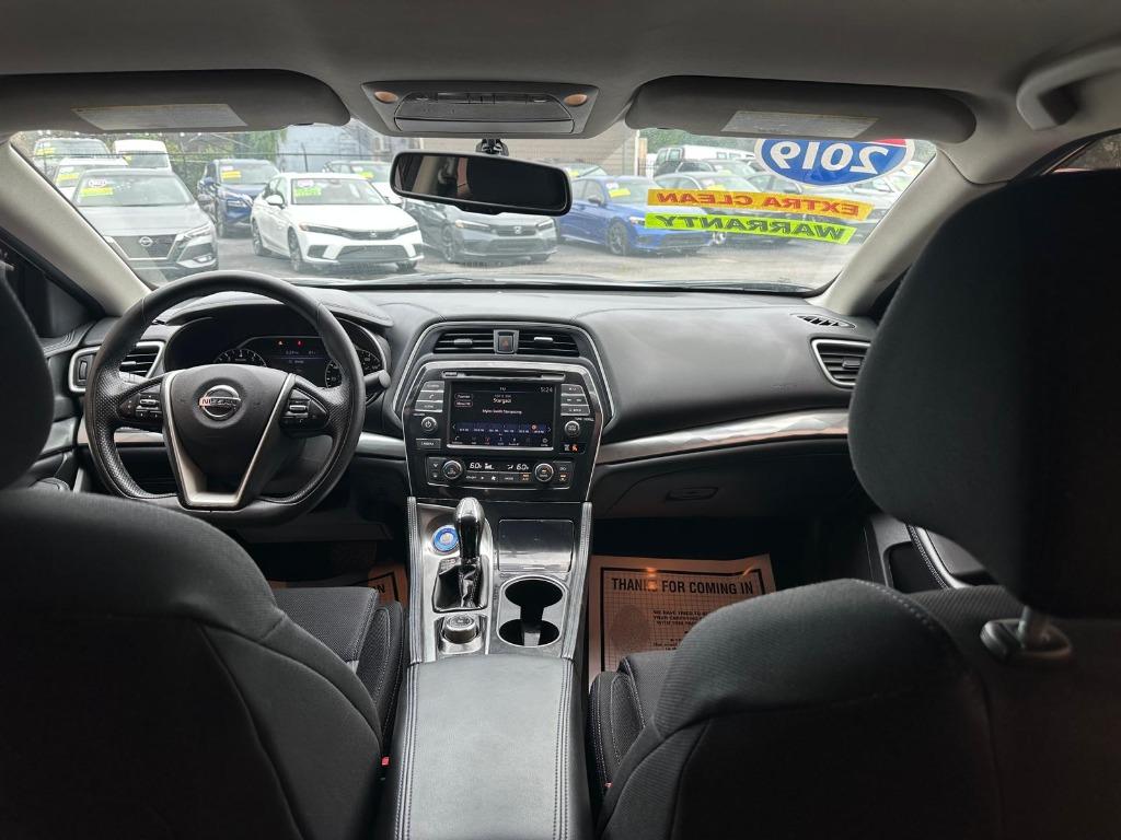 2019 Nissan Maxima - $16,900