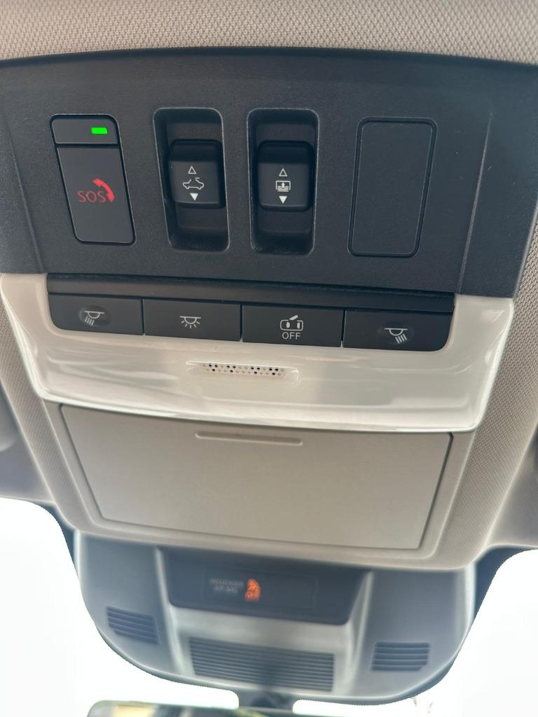 2023 Nissan Rogue - $22,900