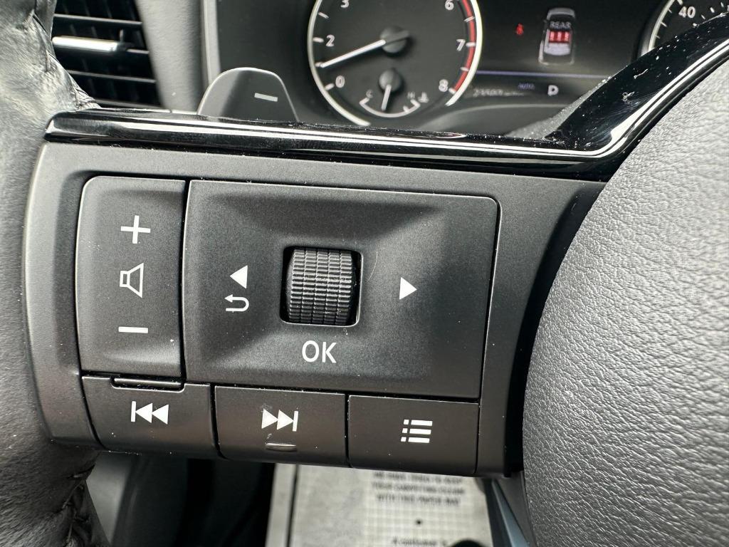 2023 Nissan Rogue - $22,900