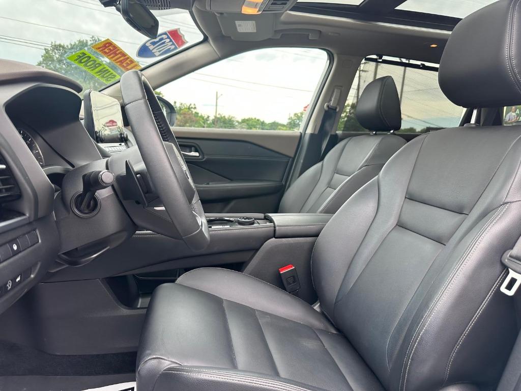 2023 Nissan Rogue - $22,900