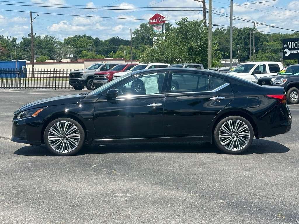 2025 Nissan Altima - $24,500