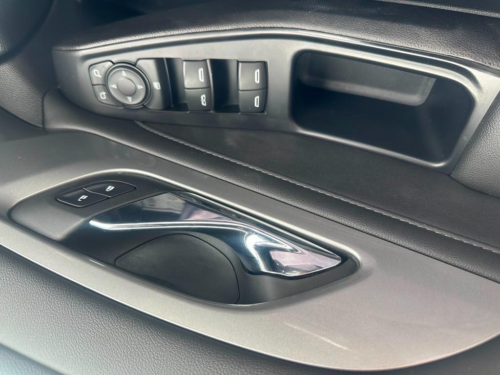 2023 Chevrolet Traverse - $22,900