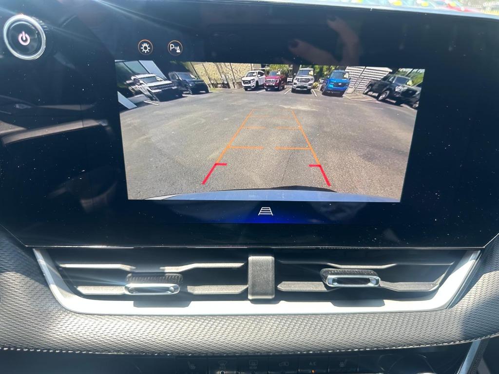 2025 Chevrolet Equinox - $24,900