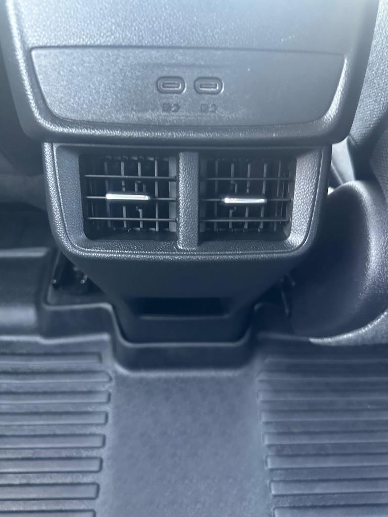 2025 Chevrolet Equinox - $24,900