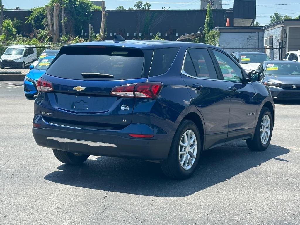 2022 Chevrolet Equinox - $18,900