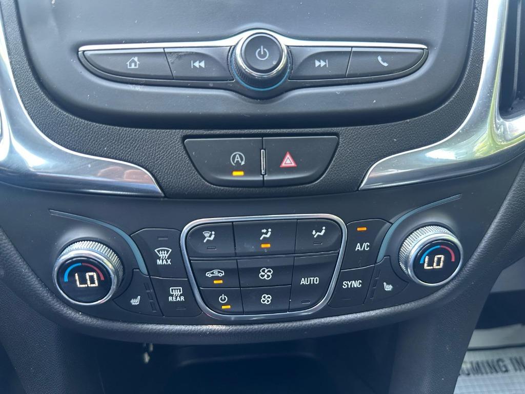2022 Chevrolet Equinox - $18,900