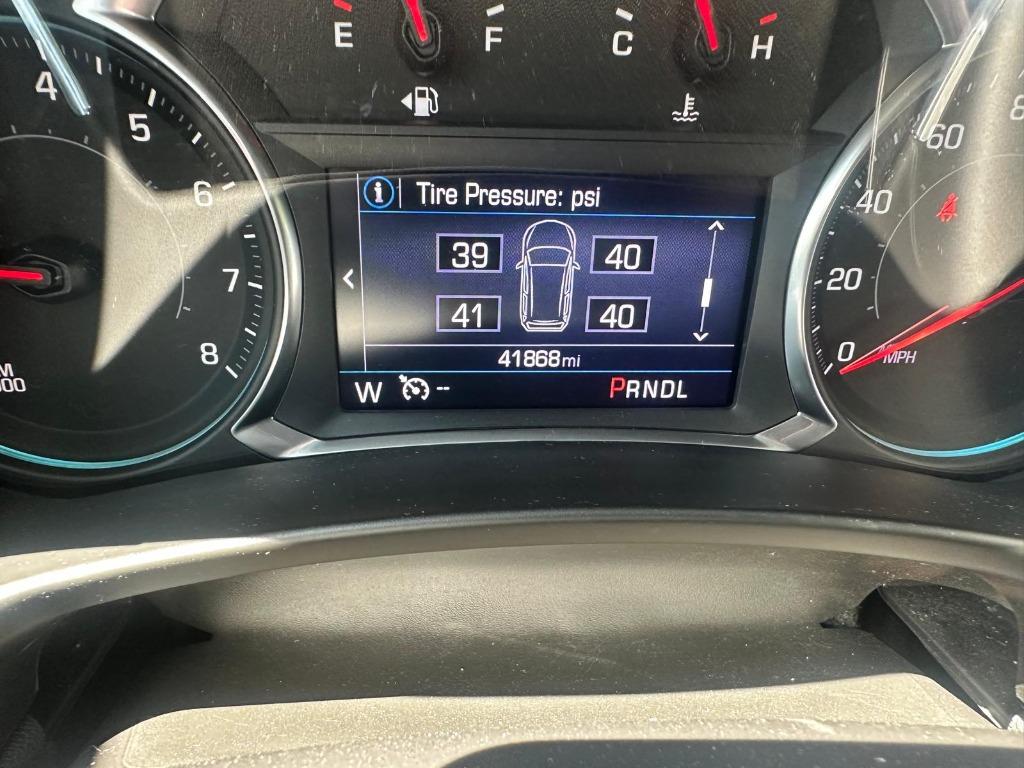 2022 Chevrolet Equinox - $18,900