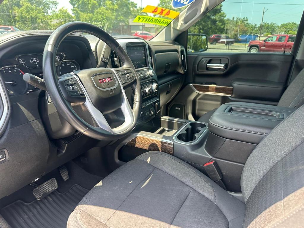 2019 GMC Sierra - $33,900
