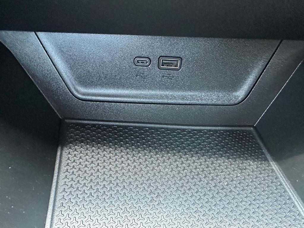 2019 GMC Sierra - $33,900