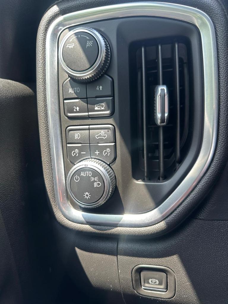 2019 GMC Sierra - $33,900
