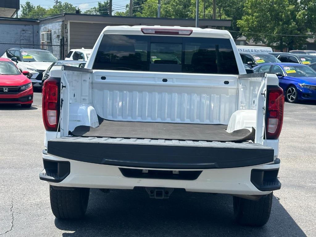 2019 GMC Sierra - $33,900