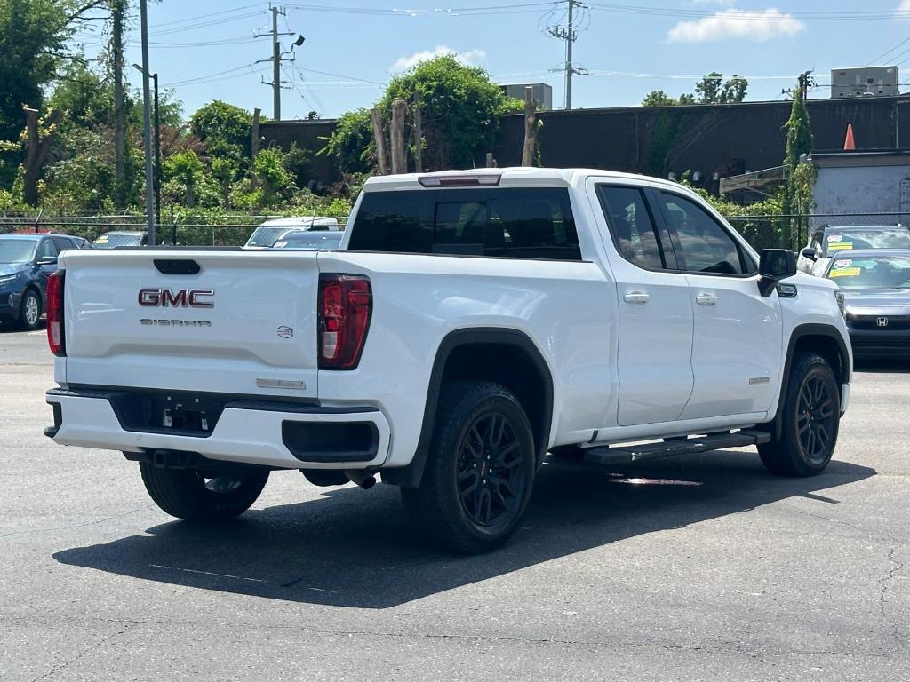 2019 GMC Sierra - $33,900