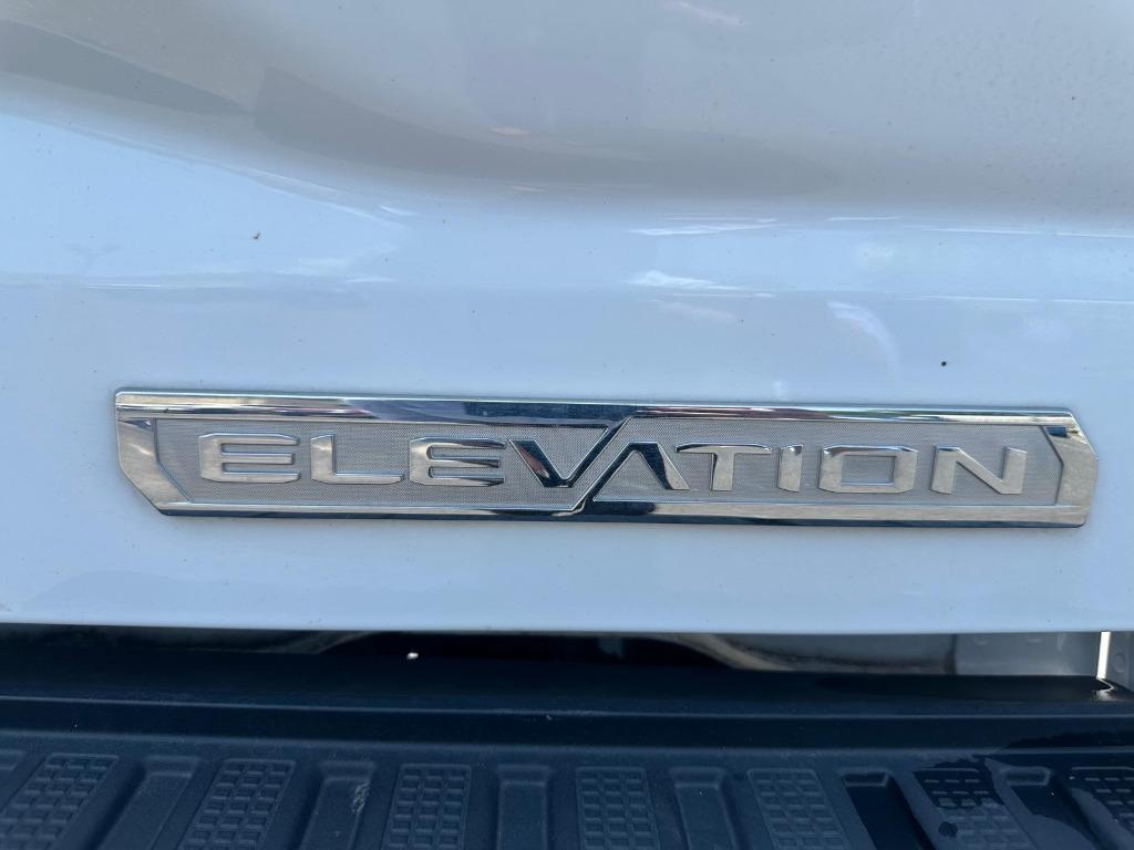 2019 GMC Sierra - $33,900