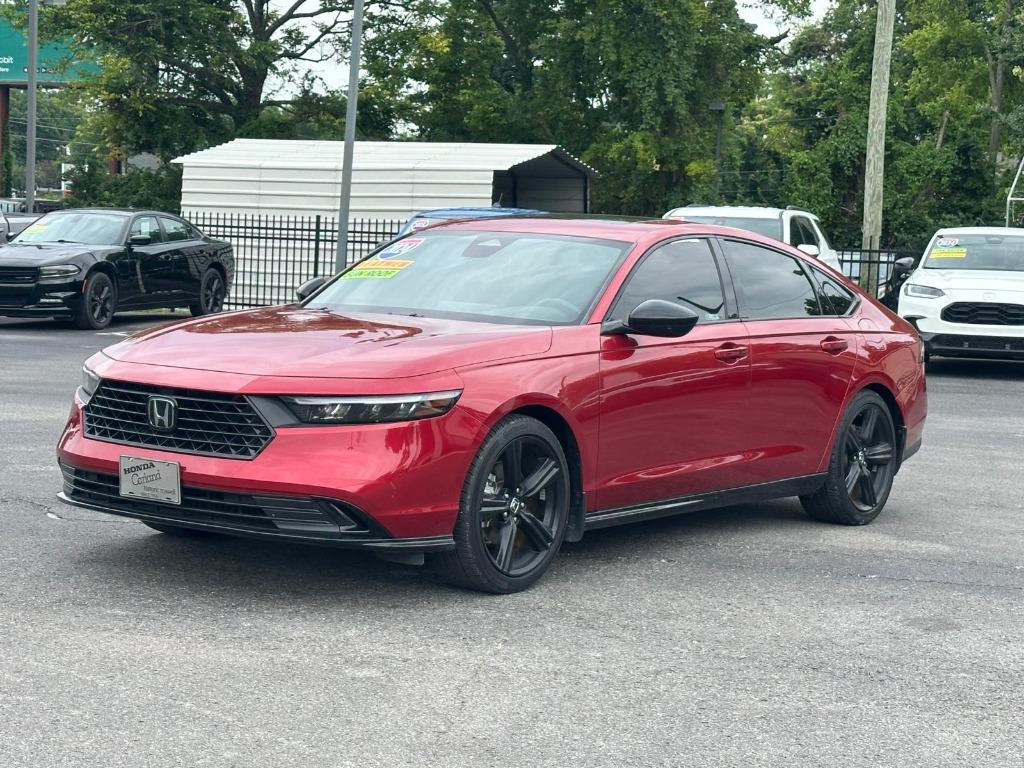 2024 Honda Accord - $27,900