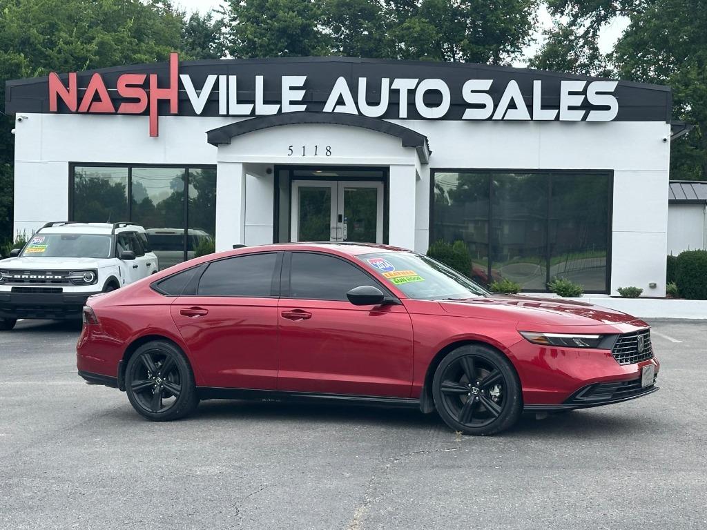 2024 Honda Accord - $27,900