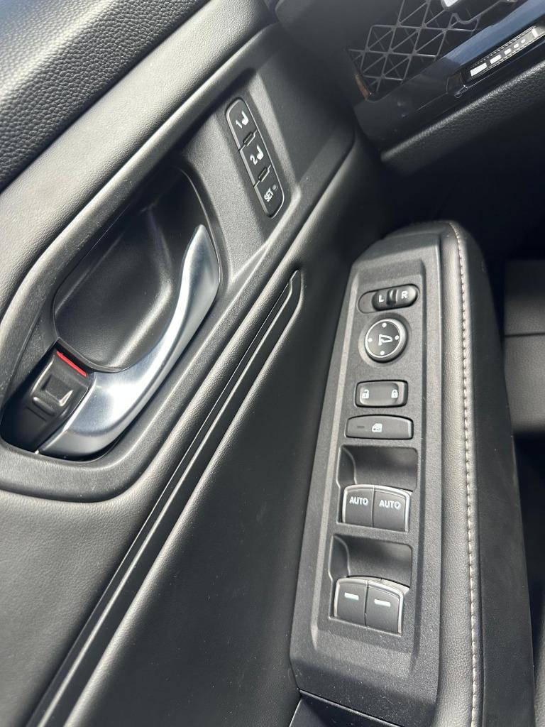 2024 Honda Accord - $27,900