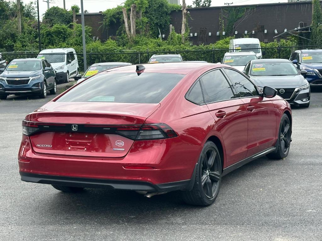 2024 Honda Accord - $27,900