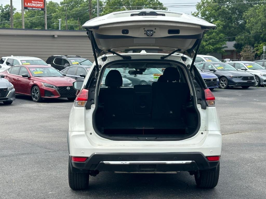 2020 Nissan Rogue - $18,900