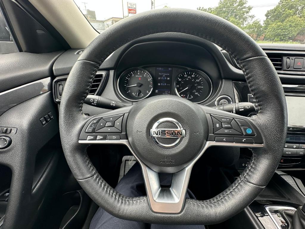 2020 Nissan Rogue - $18,900