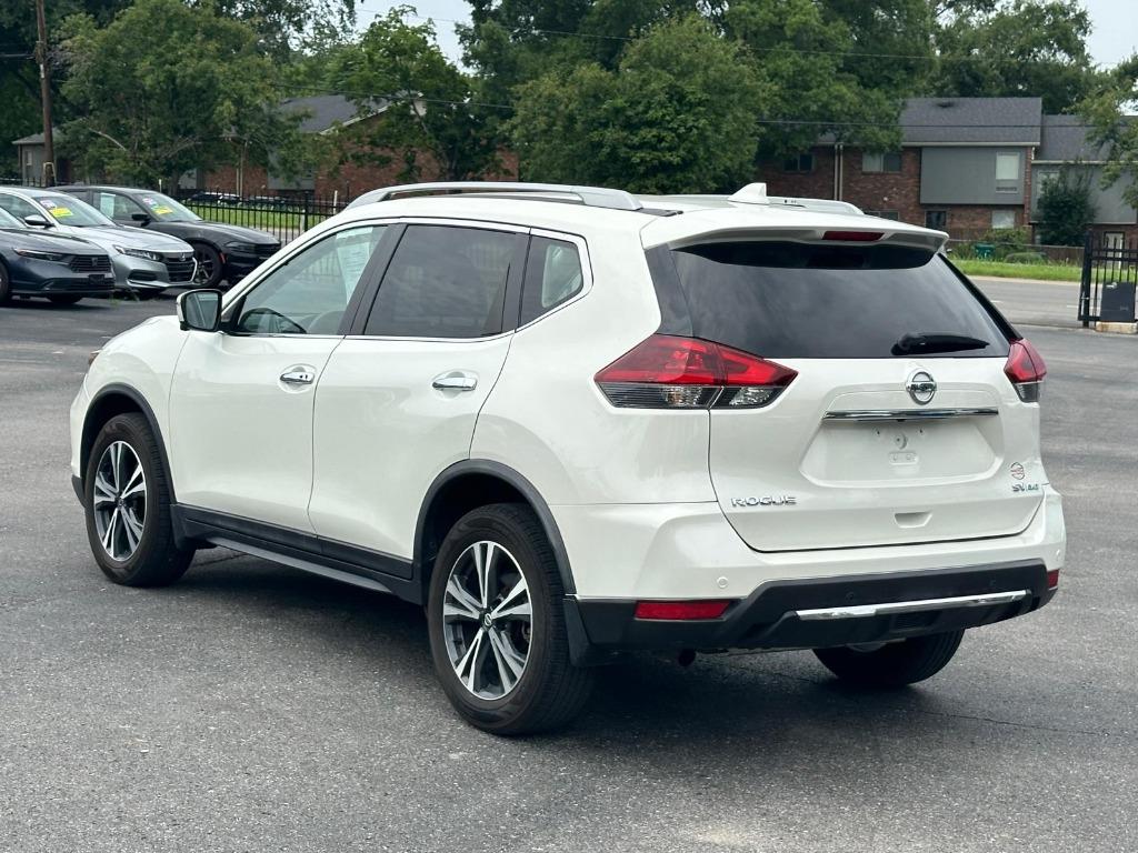 2020 Nissan Rogue - $18,900