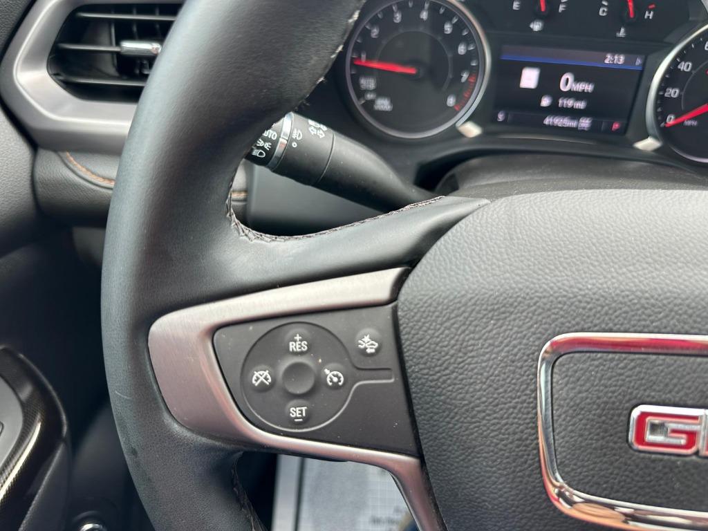 2023 GMC Acadia - $29,900