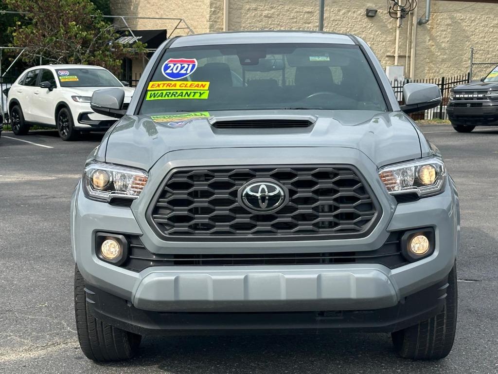 2021 Toyota Tacoma - $33,900