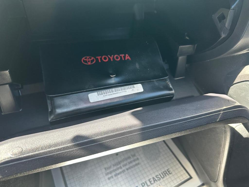 2021 Toyota Tacoma - $33,900