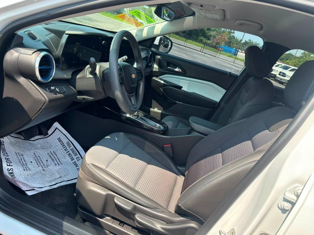 2024 Chevrolet Trax - $18,900