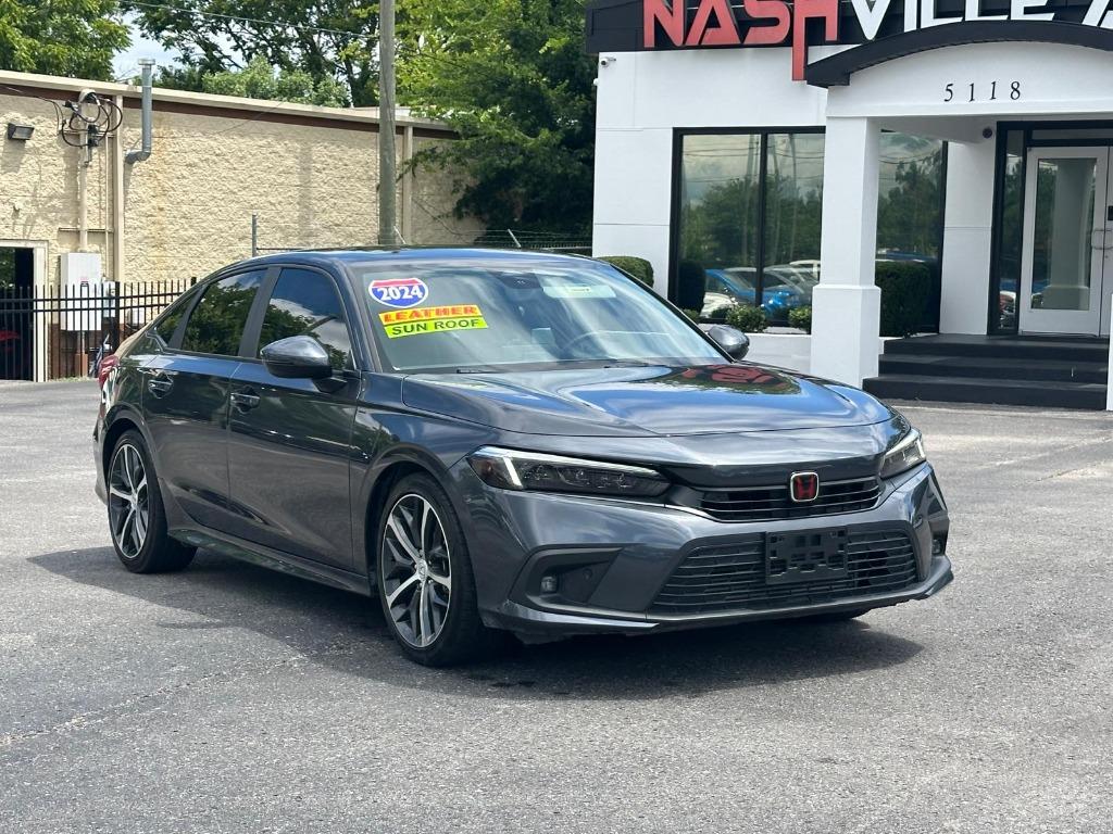 2024 Honda Civic - $27,900