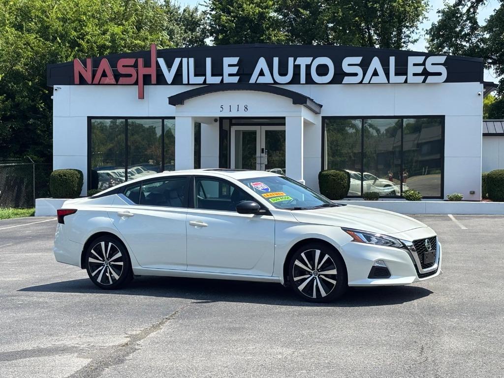2020 Nissan Altima - $17,900