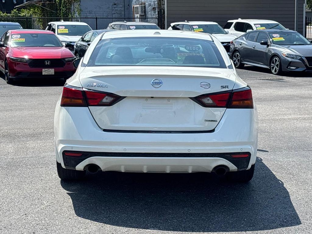 2020 Nissan Altima - $17,900