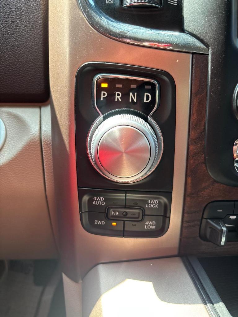 2017 Ram 1500 - $27,500