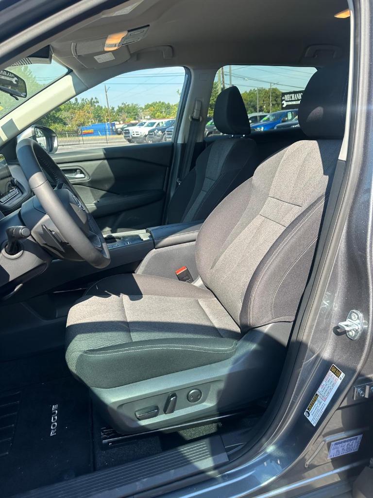 2026 Nissan Rogue - $28,900