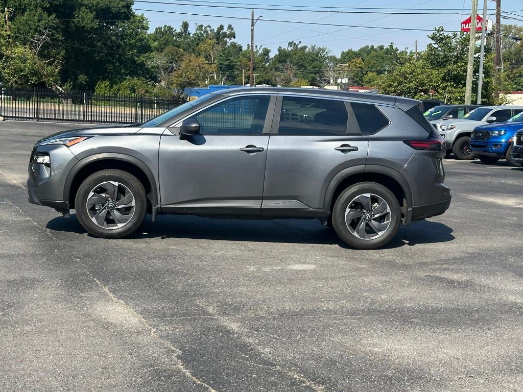 2026 Nissan Rogue - $28,900