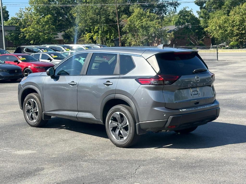 2026 Nissan Rogue - $28,900